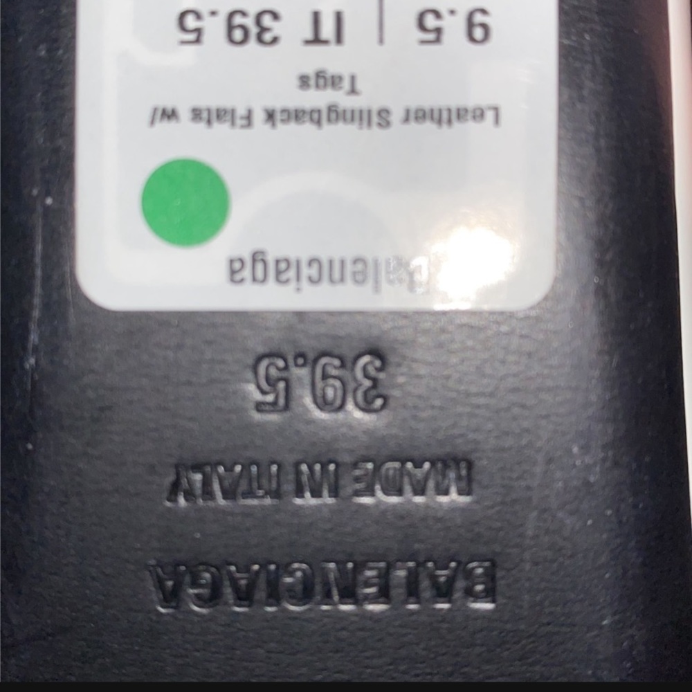 New Balenciaga Shoes - Picture 3 of 3